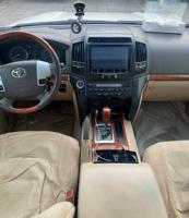 إعلان عن لاندكروزر 2014 GXR درجة اولى مخمل