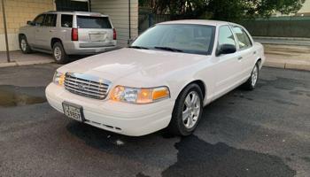 إعلان عن فورد فيكتوريا 2011