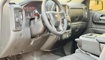 إعلان عن وانيت سلفرادو LS