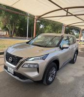 إعلان عن اكس تريل البابطين عداد (48) الف كم صبغ الوكاله.