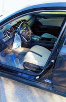 إعلان عن شارع ٣٢٢