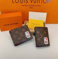 إعلان عن ابواك LV توب ماستر