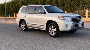 إعلان عن للبيع جيب لاندكروزر/ 2014 GXR  GXR 9 سلندر