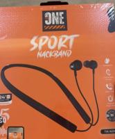 إعلان عن سماعات براند ون تيك كفالة سنه متوفر جميع الأشكال كفالة سنه ونص