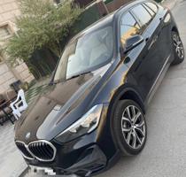 إعلان عن بي ام دبليو- x1 2022