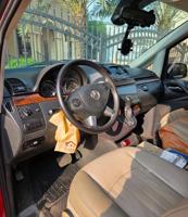 إعلان عن بيع فيانو مرسيدس ٢٠١٥ توجد ثلاجه هيئة الاماميه  المكيف بارد