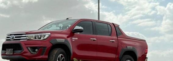 إعلان عن للبيع تويوتا (هايلكس6 سلندر) مويل 2019 فئة TRD  شرط الفحص