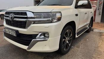 إعلان عن لاند كروز GX.R V8 تورنق ٢٠٢١ الساير عداد ٢٤٨ ألف شرط الفحص صبغ وكاله