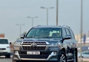 إعلان عن لاندكروزر سقنجر 2021 وارد الساير شرط الفحص