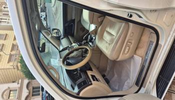 إعلان عن لاندكروز 2018 GXR WHITE EDITION