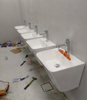 إعلان عن فني صحي سباك لتركيب الادوات الصحية ومقاولاتها