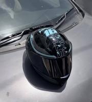 إعلان عن New helmet never used