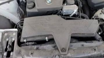 إعلان عن قزوز كامل شبه جديد وشوته الوكاله بي ام دبليو الفئه الرابعه 2014