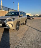 إعلان عن لكزس LX570 الساير 2019 درجه اولى بحاله الوكاله عداد 129 الف