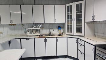 إعلان عن نشتري المطابخ الالمنيوم والاستيل المستعله