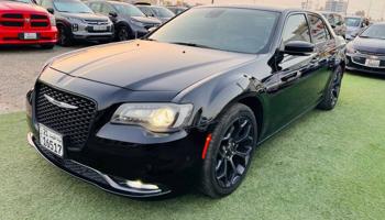 إعلان عن 🚘 كرايزلر- S300 موديل 2021