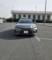 إعلان عن Toyota Camry GLE 2025