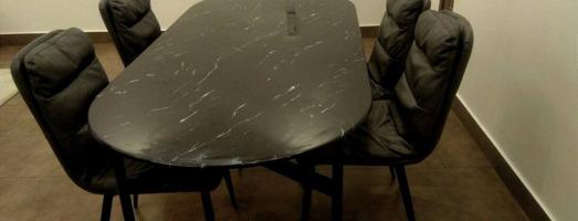 إعلان عن طاولة طعام صفاة هوم