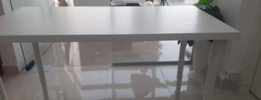 إعلان عن للبيع طاولة ضيافة For Sale a Hospitality Table