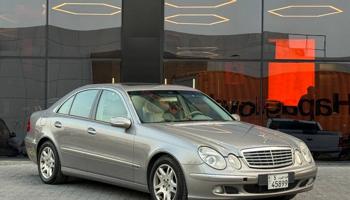 إعلان عن MERCEDES E240 _2005 عداد 61 الف فقط