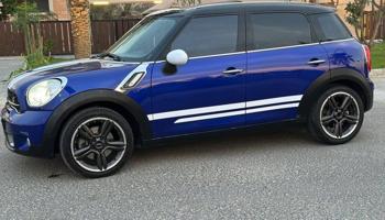 إعلان عن مني كوبر s