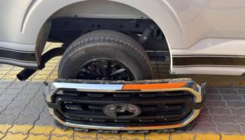 إعلان عن شبك الوكالة الاصلي F-150 21