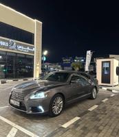 إعلان عن لكزس 460L 2015