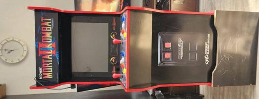 إعلان عن Mortal Kombat arcade game