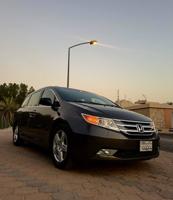 إعلان عن Honda odyssey 2013 touring