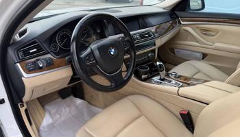 إعلان عن للبيع بي ام 520i