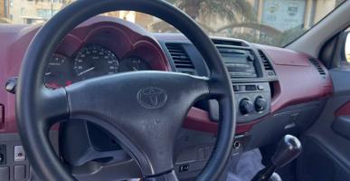 إعلان عن هايلكس دبل قير عادي