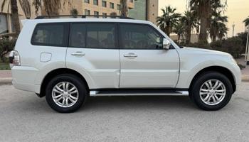 إعلان عن للبيع باجيرو موديل 2017 صبغ الوكاله