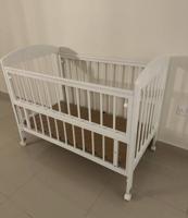 إعلان عن سرير اطفال