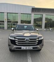 إعلان عن لاند كروزر VX  عداد 78 الف ( بدون تيربو)