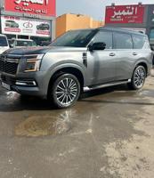 إعلان عن نيسان باترول V6T-بلاتنيوم .TURBO موديل 2025  ماشي 11.000 k.m