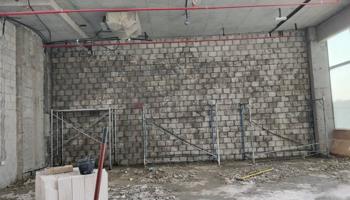 إعلان عن بناء وتكسير وكهرباء وحداد وتنسيق حداىق