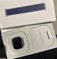 إعلان عن للبيع ابل واتش ٣ مع كامل مرفقاتها ونظيف جداً استعمال خفيف جداً جداً