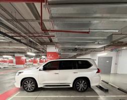 إعلان عن لكزسس 2019 صبغ الوكاله LX570S