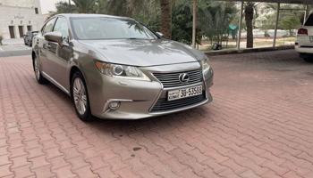 إعلان عن للبيع لكزس نظيفة جدا