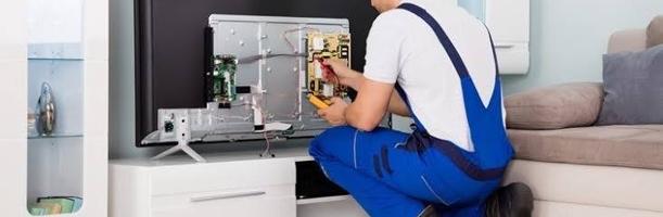 إعلان عن تلفزيونات شاشات