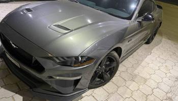 إعلان عن فورد موستنق