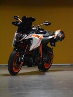 إعلان عن KTM GT 1290