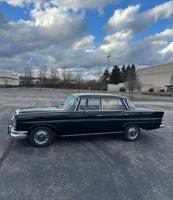 إعلان عن مرسيدس S280موديل 1967 عداد ٣٠ الف ميل