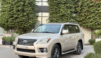 إعلان عن لكزس LX570 الدرجة الاولى موديل 2015 عداد قليل 190 الف كم بحالة وكاله