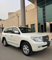 إعلان عن لاندكروزر V8 GXR موديل 2009