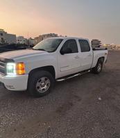 إعلان عن سلفرادو قمارتين ٢٠١١ دبل قير بحالة ممتازة شرط الفحص