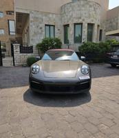 إعلان عن Porsche 911 Targa 4