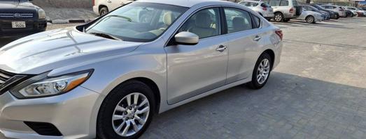 إعلان عن نيسان التيما  2018  سلفر ٤ سلندر  تشغيل عن بعد صبغ الوكالة ماعدا قعطه