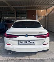 إعلان عن للبيع بي ام 218i موديل 2024 شبه جديده ماشي 30 الف تقريبا