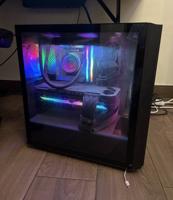 إعلان عن Pc للبيع مستعمل